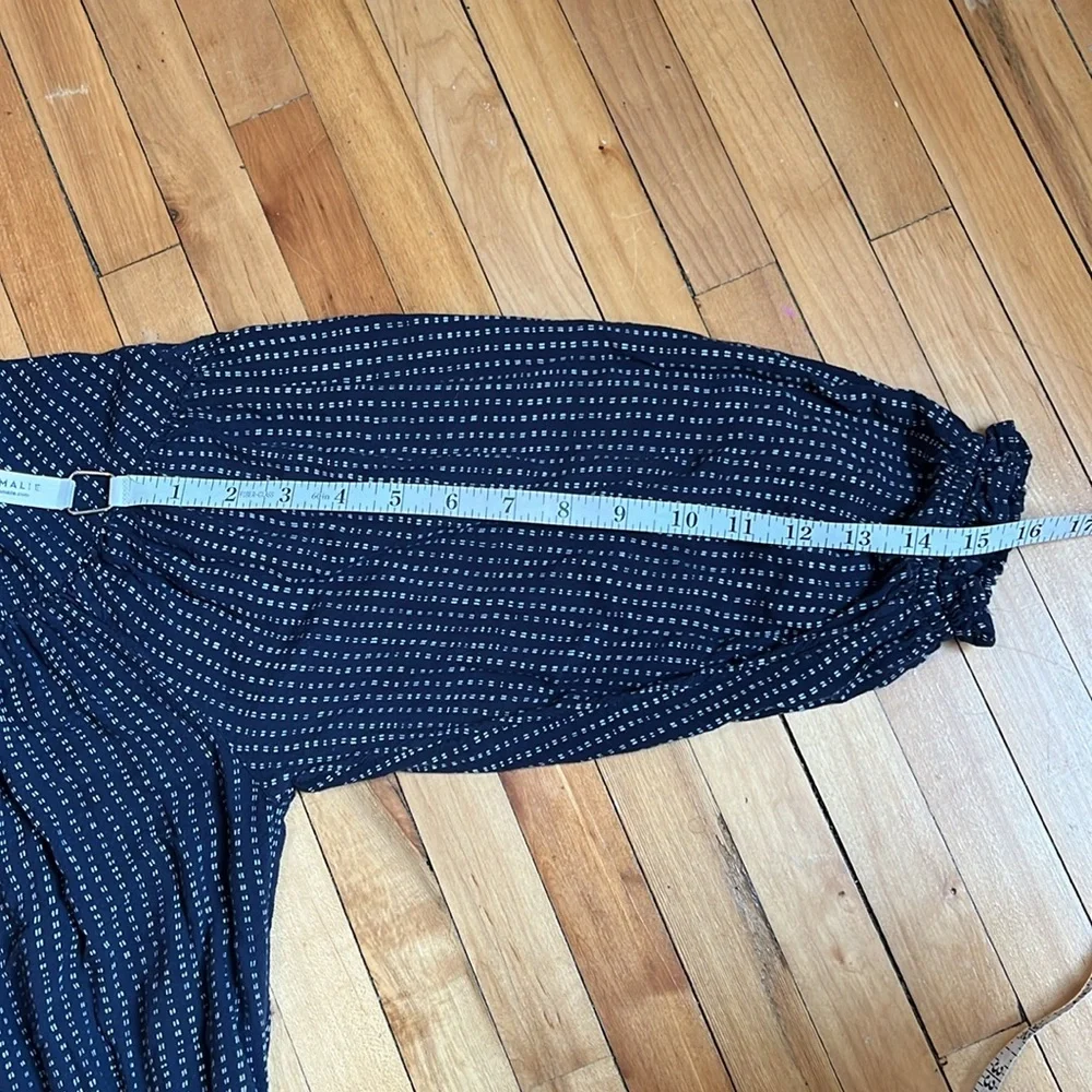 O’Neill Dress - Picture 13 of 14